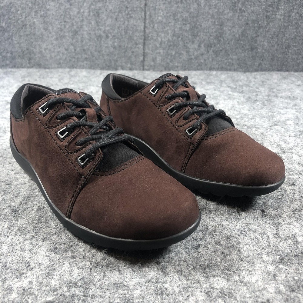 Clarks Shoes Womens‎ Size 6 M Brown Nubuck Leather Lace Up Comfort Oxford Casual